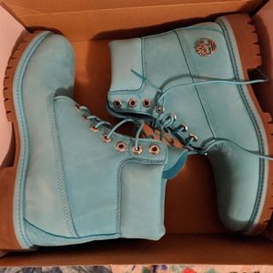 Timberland Waterproof Bold Blue Lace Boots 9.5